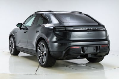 2025 Porsche Macan Electric 4