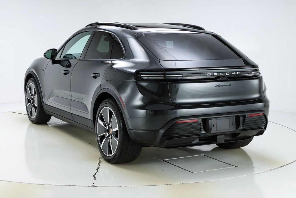 2025 Porsche Macan Electric 4