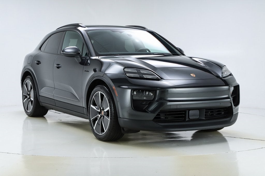2025 Porsche Macan Electric 4