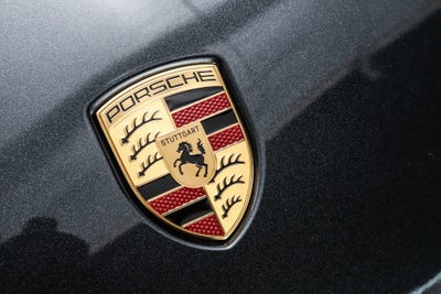 2025 Porsche Macan Electric 4