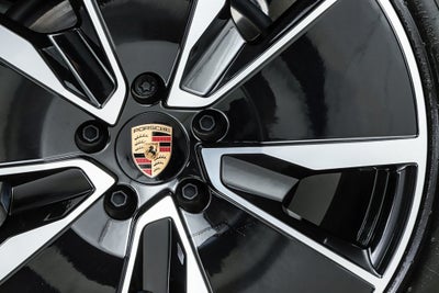 2025 Porsche Macan Electric 4