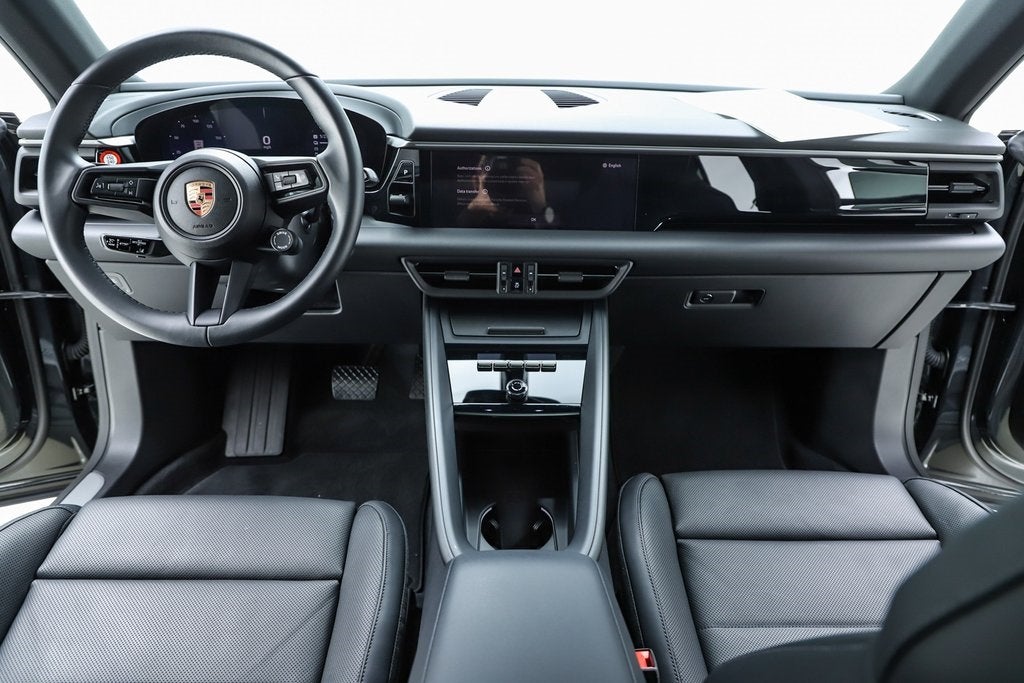 2025 Porsche Macan Electric 4