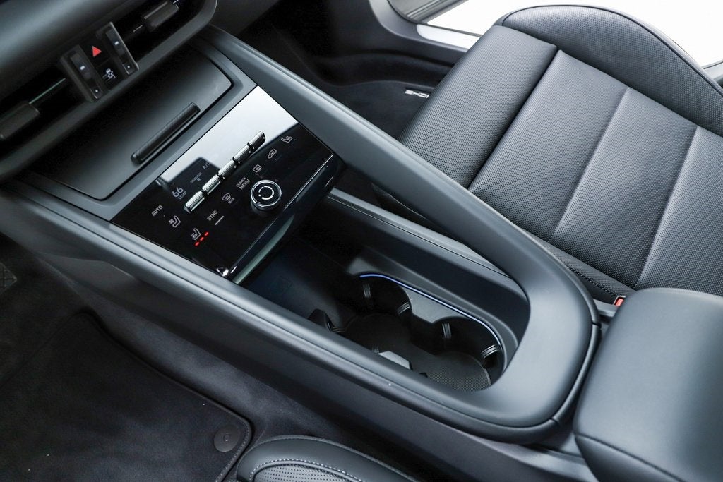 2025 Porsche Macan Electric 4