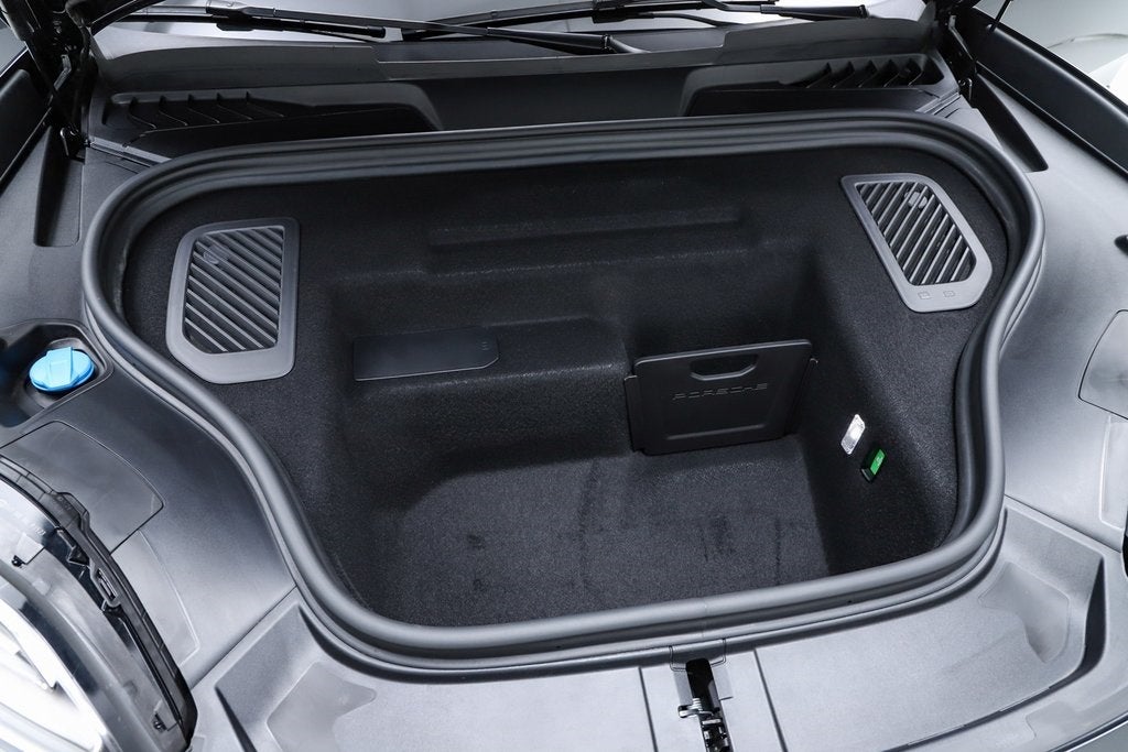 2025 Porsche Macan Electric 4