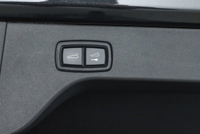 2025 Porsche Macan Electric 4