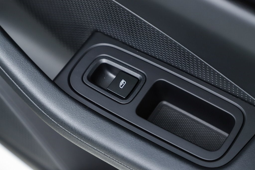 2025 Porsche Macan Electric 4