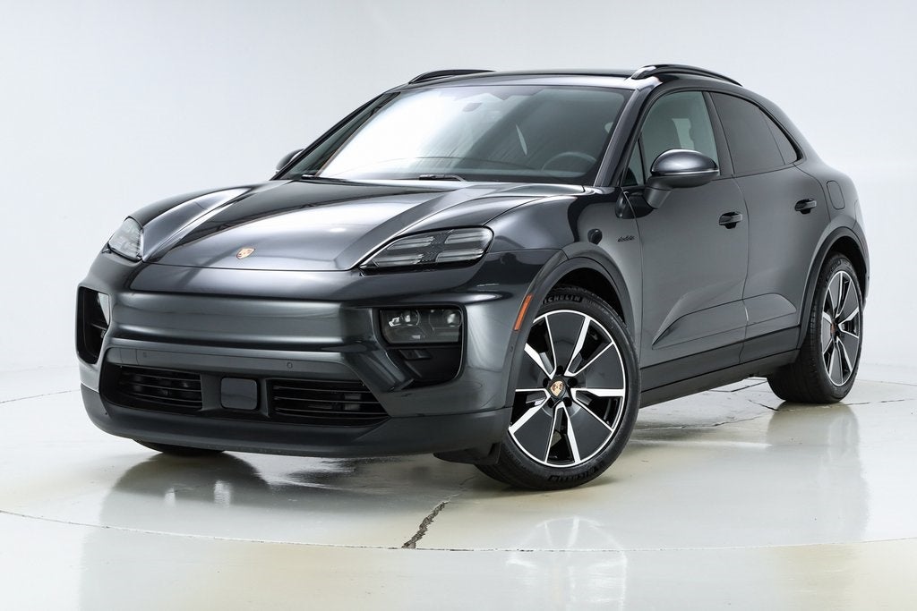 2025 Porsche Macan Electric 4
