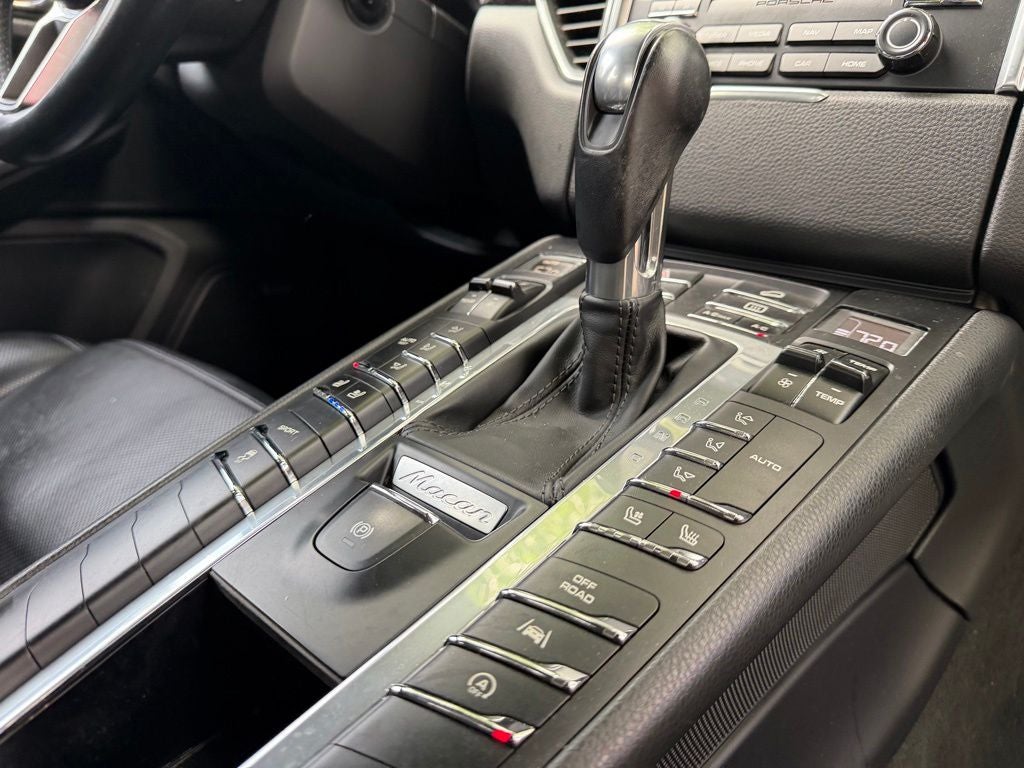 2017 Porsche Macan S