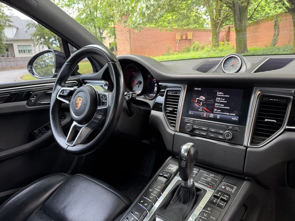 2017 Porsche Macan S