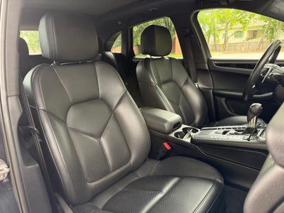 2021 Porsche Macan S