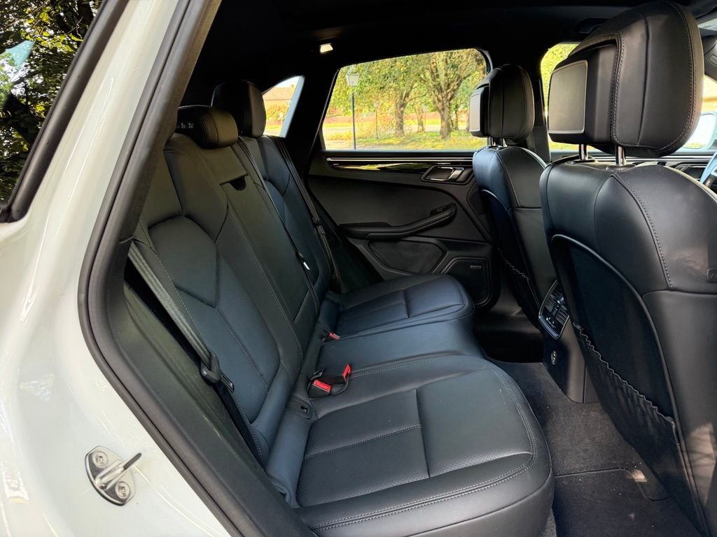 2020 Porsche Macan S