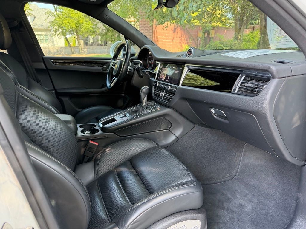 2021 Porsche Macan S