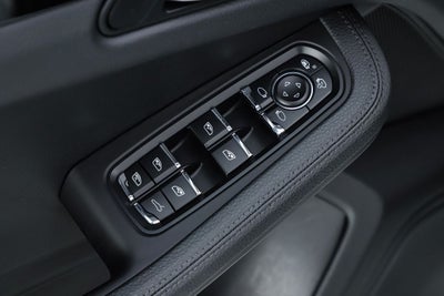 2021 Porsche Macan S