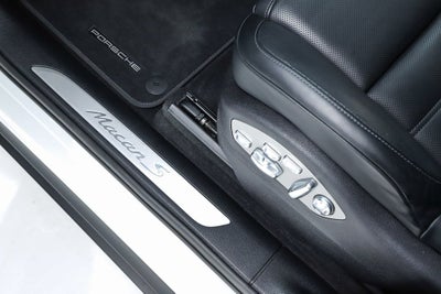 2021 Porsche Macan S