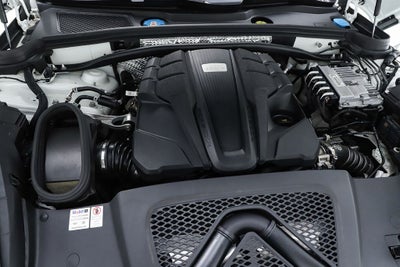 2021 Porsche Macan S