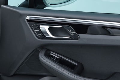 2021 Porsche Macan S