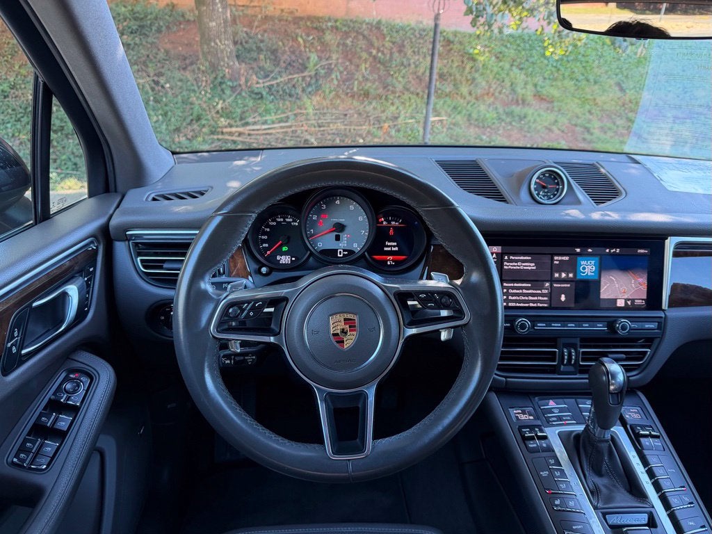 2021 Porsche Macan S