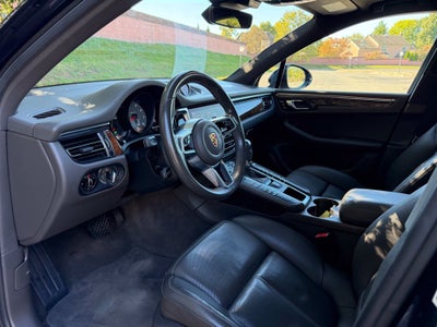 2021 Porsche Macan S