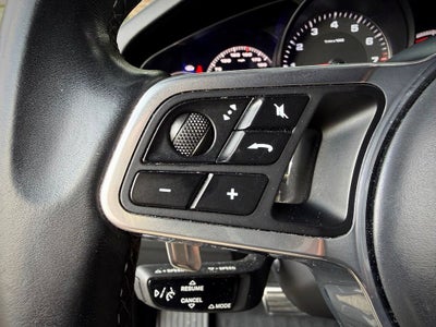 2023 Porsche Cayenne S Platinum Edition
