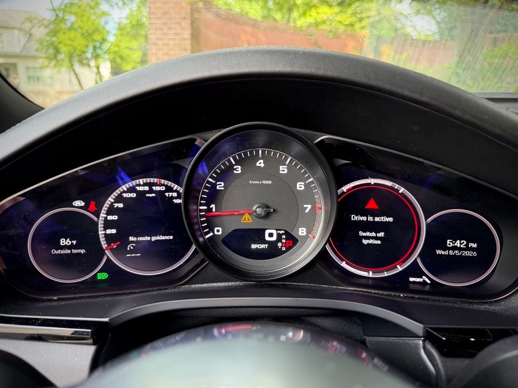 2023 Porsche Cayenne S Platinum Edition