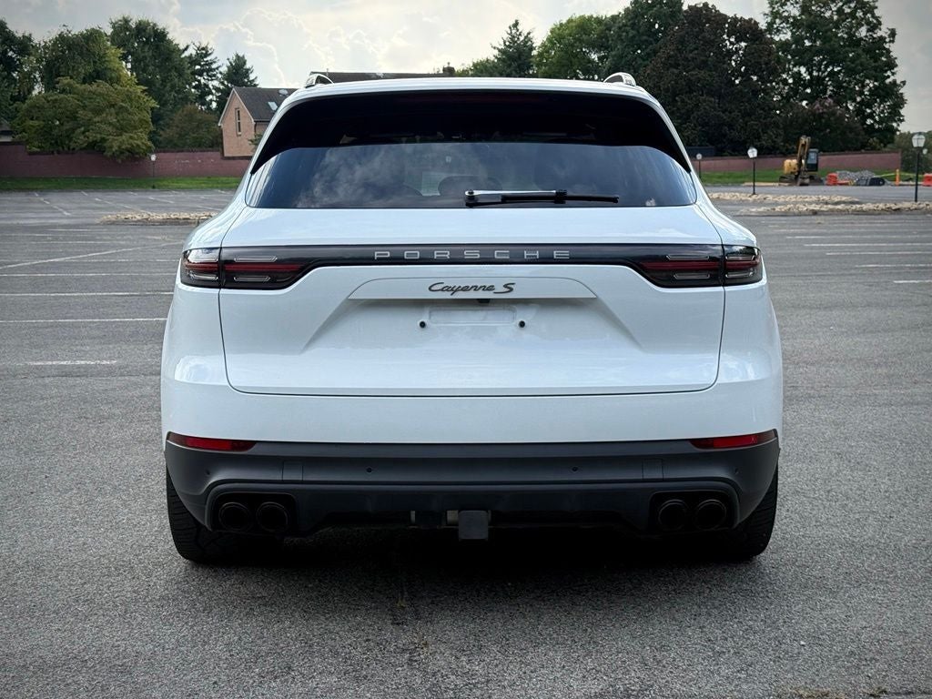 2023 Porsche Cayenne S Platinum Edition