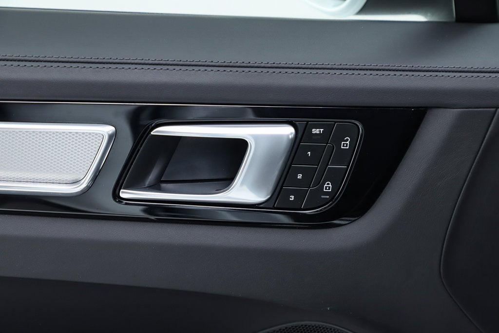 2023 Porsche Cayenne S Platinum Edition