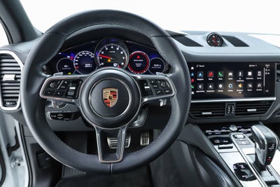 2023 Porsche Cayenne S Platinum Edition