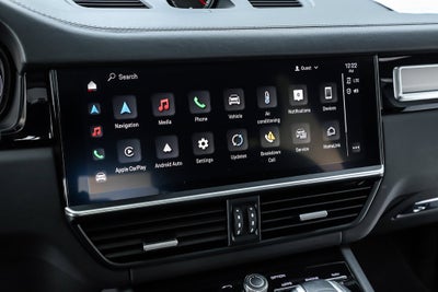 2023 Porsche Cayenne S Platinum Edition