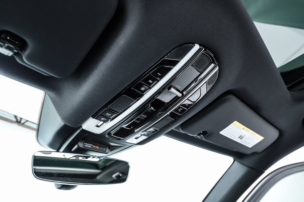 2023 Porsche Cayenne S Platinum Edition