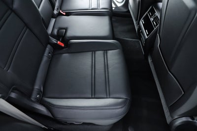 2023 Porsche Cayenne S Platinum Edition