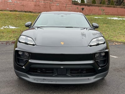2025 Porsche Macan Electric 4S
