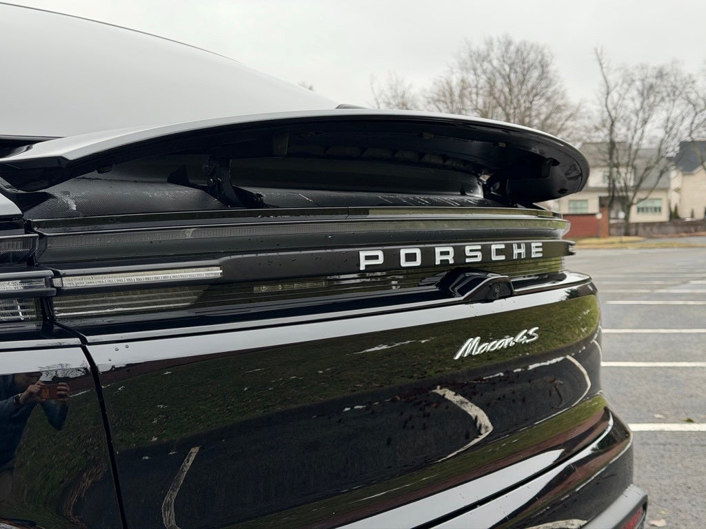 2025 Porsche Macan Electric 4S