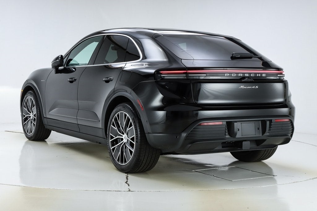 2025 Porsche Macan Electric 4S