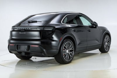 2025 Porsche Macan Electric 4S
