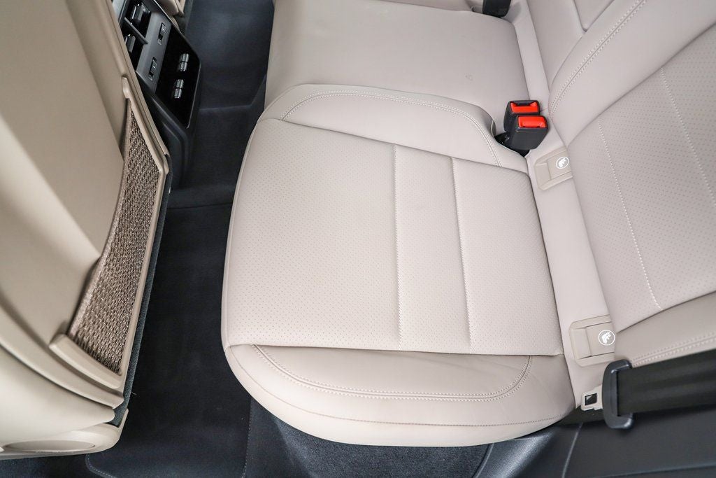 2025 Porsche Macan Electric 4S