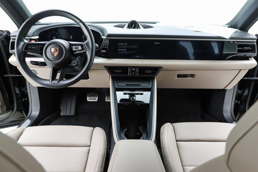 2025 Porsche Macan Electric 4S