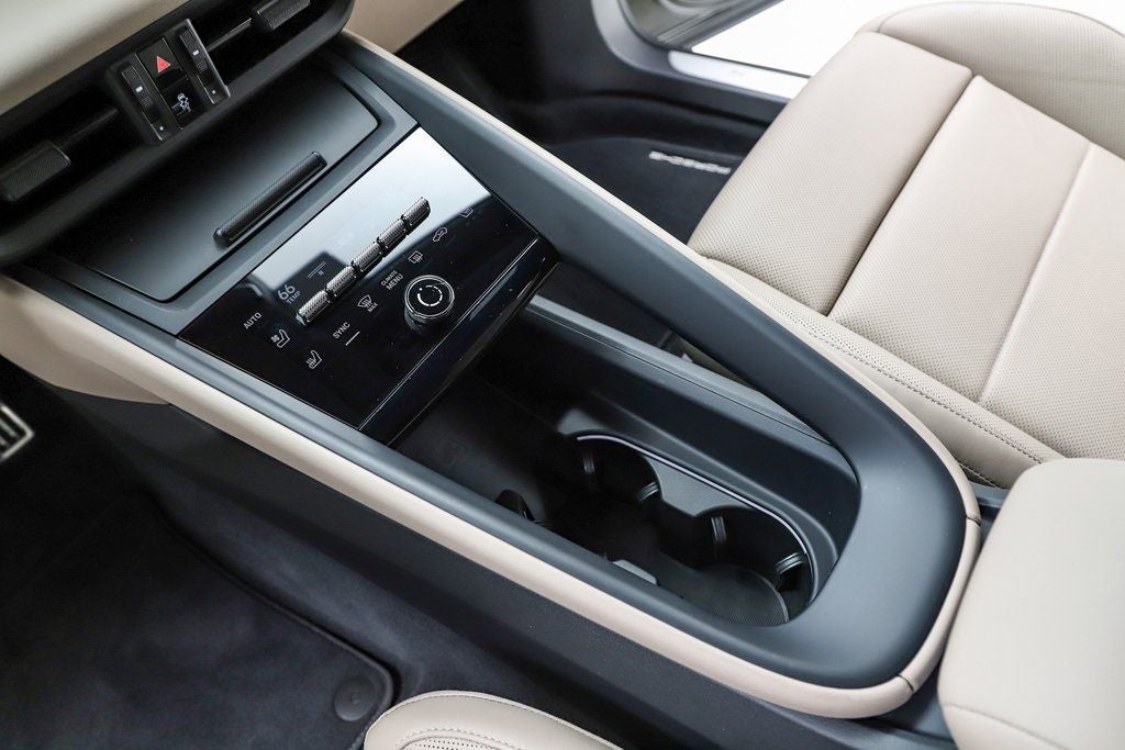 2025 Porsche Macan Electric 4S