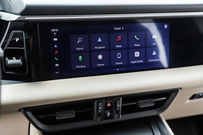 2025 Porsche Macan Electric 4S