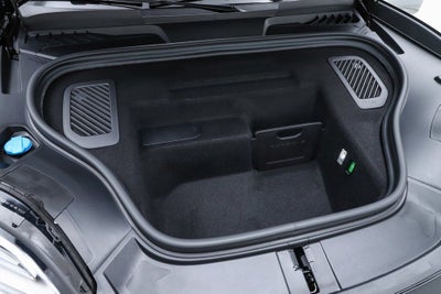 2025 Porsche Macan Electric 4S