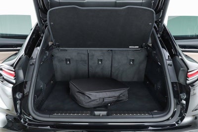 2025 Porsche Macan Electric 4S