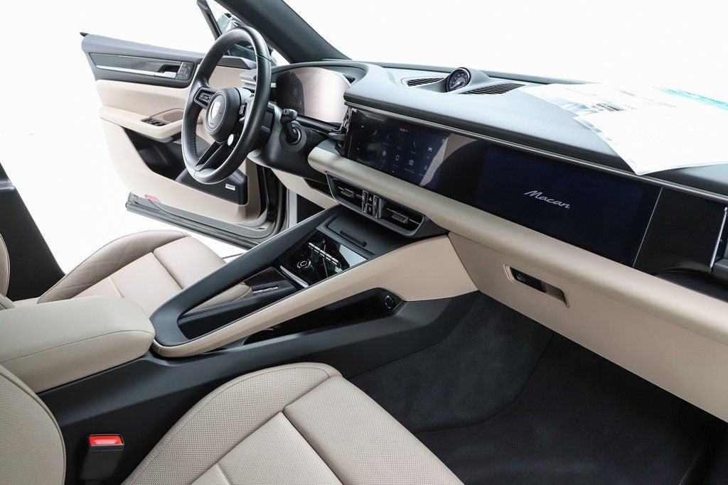 2025 Porsche Macan Electric 4S