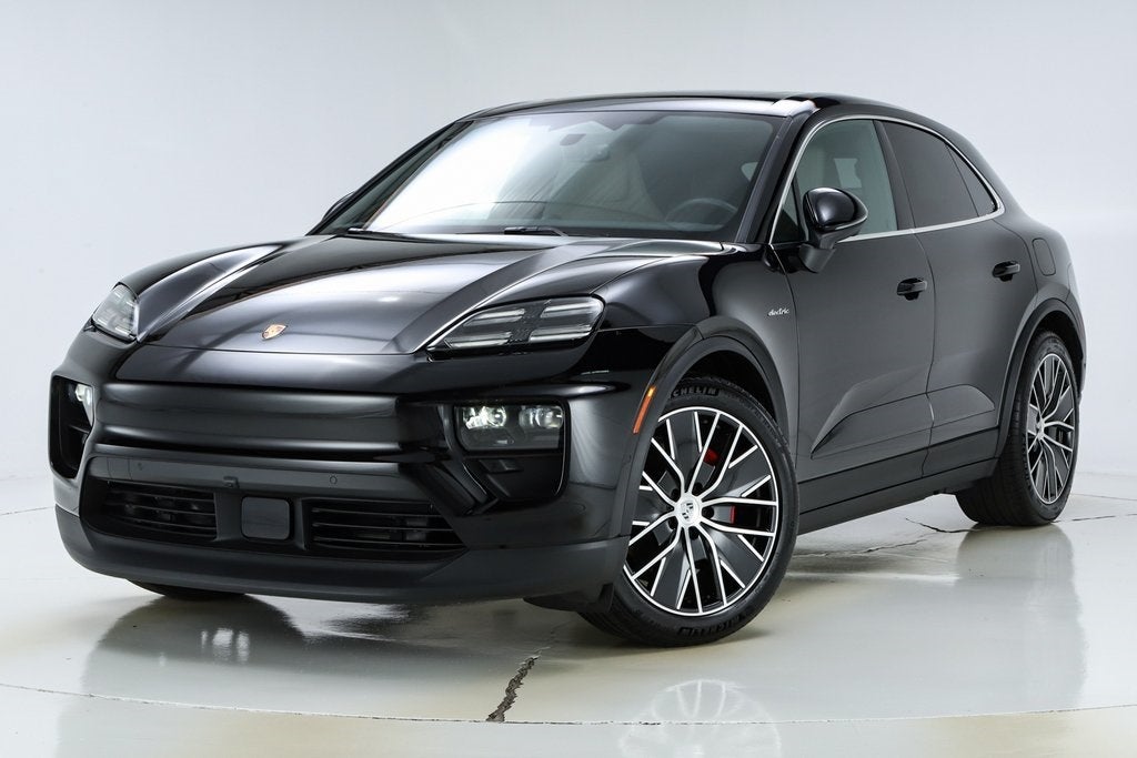 2025 Porsche Macan Electric 4S