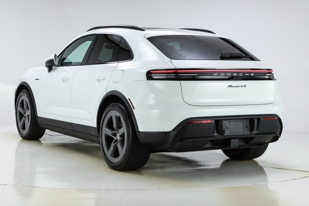 2025 Porsche Macan Electric 4S