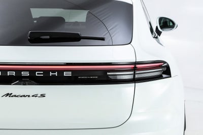 2025 Porsche Macan Electric 4S