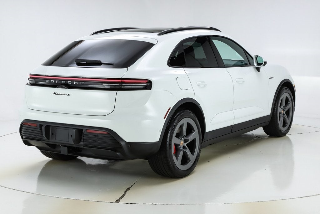 2025 Porsche Macan Electric 4S