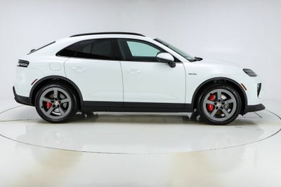 2025 Porsche Macan Electric 4S