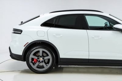 2025 Porsche Macan Electric 4S