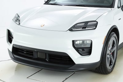 2025 Porsche Macan Electric 4S