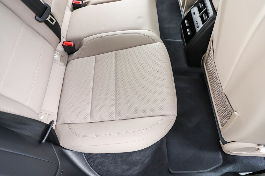 2025 Porsche Macan Electric 4S