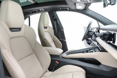 2025 Porsche Macan Electric 4S